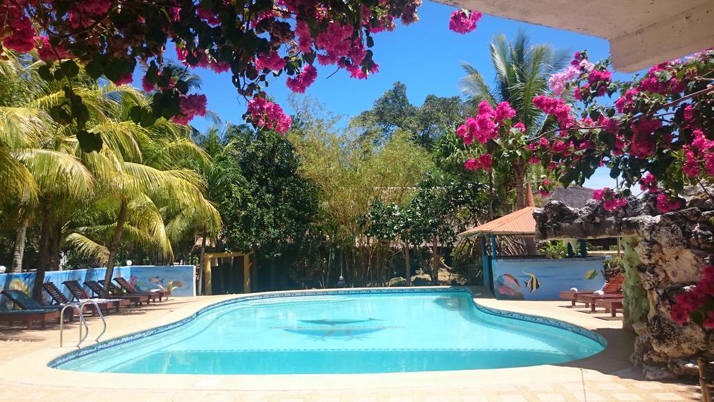 Coco White Beach Resort Bohol Екстериор снимка