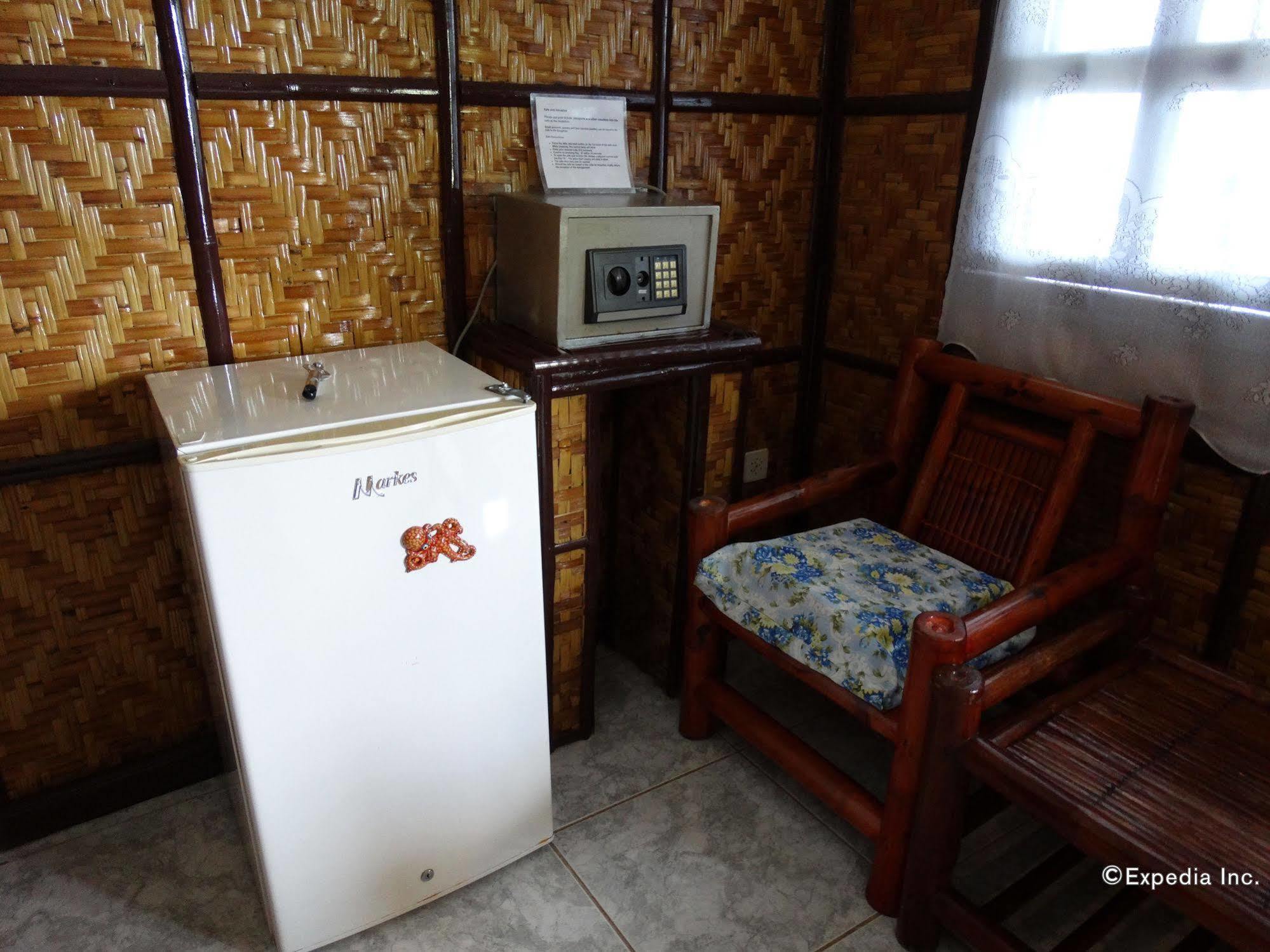 Coco White Beach Resort Bohol Екстериор снимка