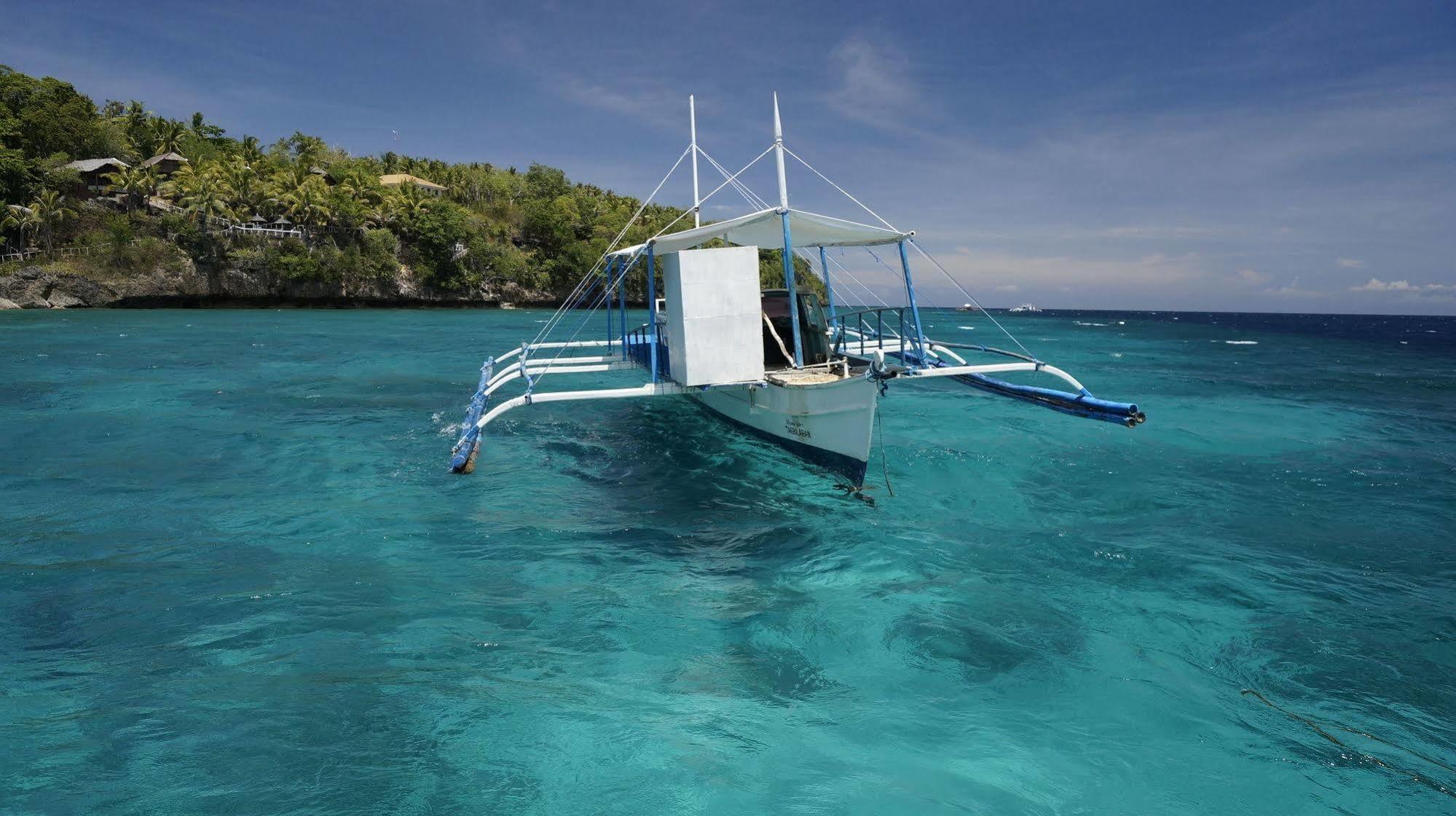 Coco White Beach Resort Bohol Екстериор снимка