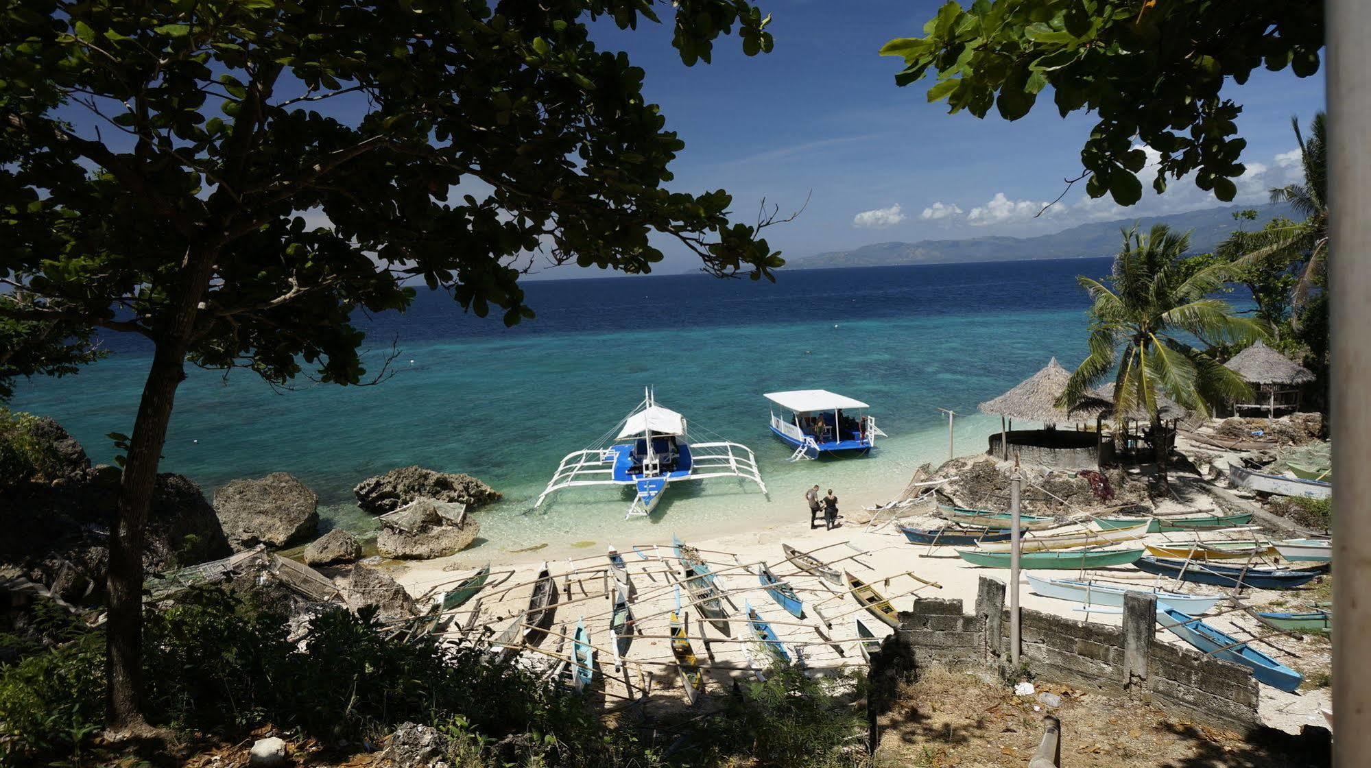Coco White Beach Resort Bohol Екстериор снимка